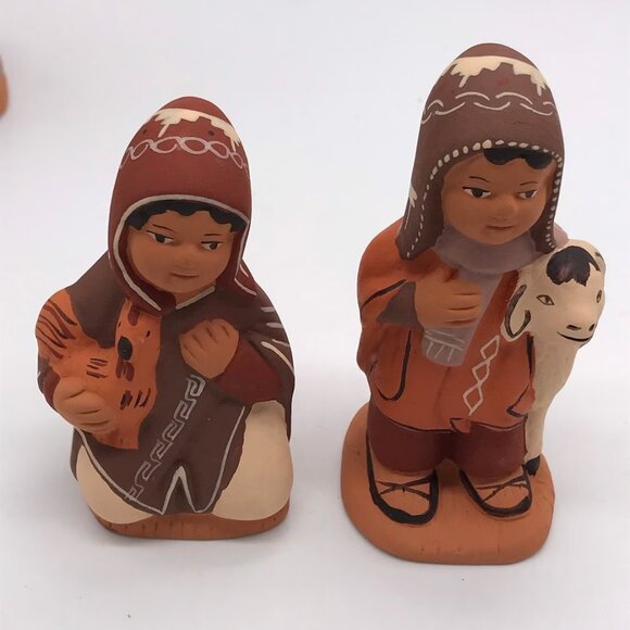 Peruvian Handmade Pottery Nativity Clay Set 8 pcs Christmas Decor (3" Tall Each) - Picture 4 of 9